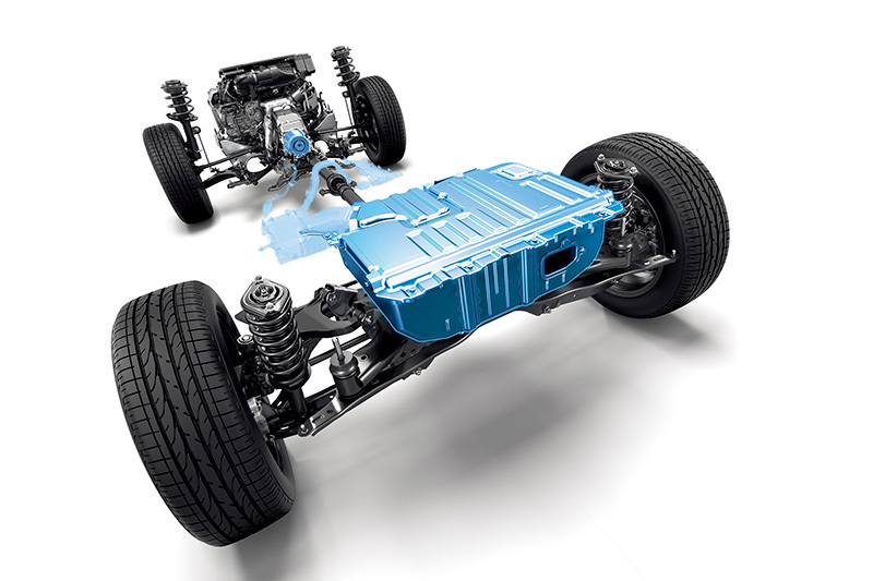 Animeeritud illustratsioon Subaru BOXER-mootorist ja e-BOXER-süsteemist, kus elektrimootor on integreeritud jõuülekandesse.