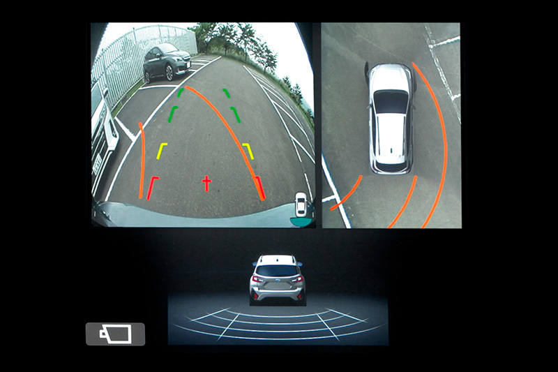Subaru puuteekraanil kuvatakse tagakaamera pilt koos vaateväljaga ja abijoontega.